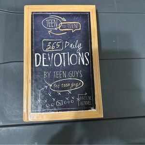 Teen to Teen: 365 Daily Devotions by Teen Guys for Teen Guys - VERY GOOD